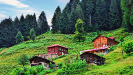 Arabayla Türkiye Turu İçin En İyi Rotalar: Unutulmaz Bir Yol Macerası İçin 10 Durak